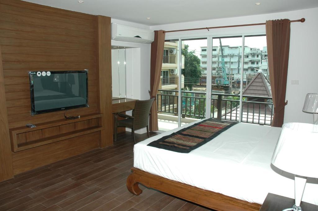 Penthouses Aparthotel 3*